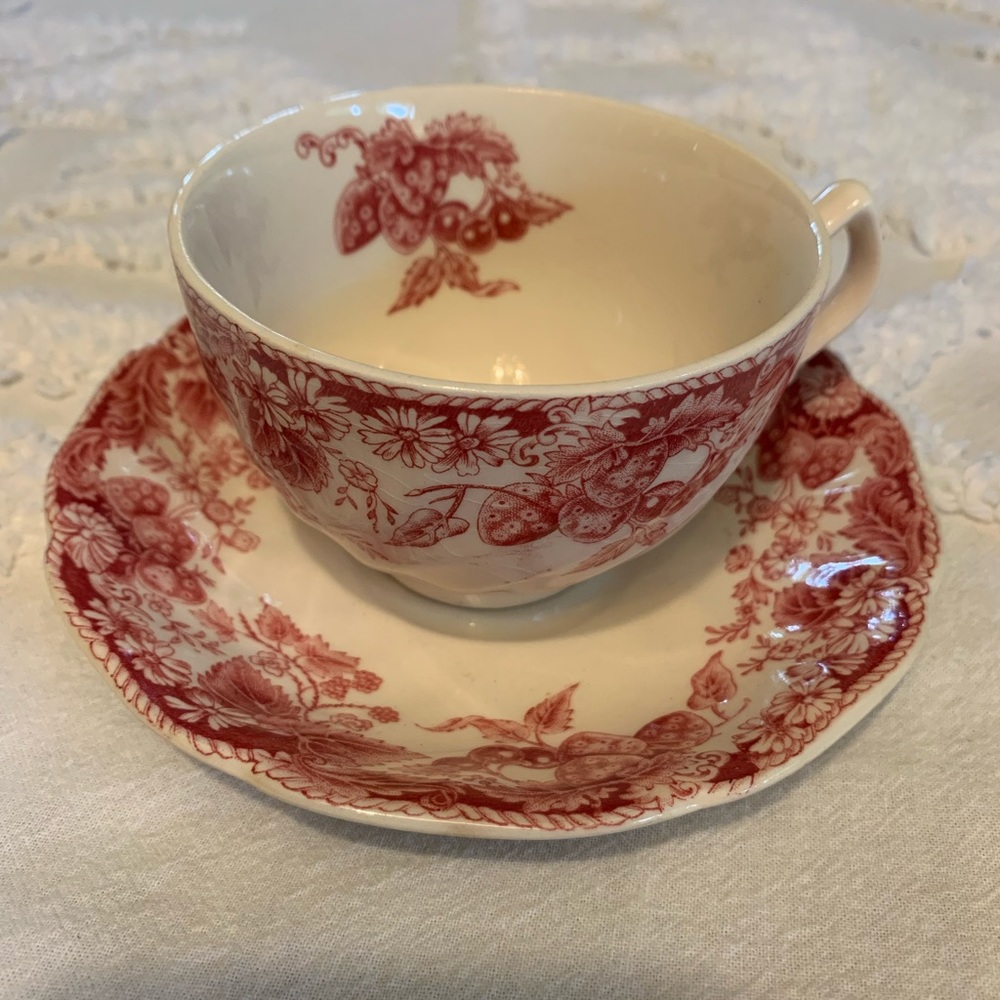 Johnson Bros strawberry fair ironstone cup and saucer - preloved